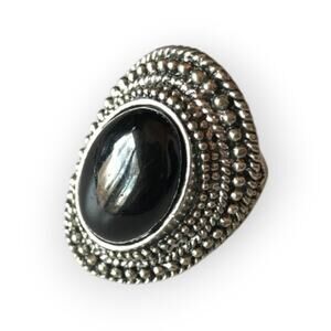 Chunky silver tone and black cabochon fashion ring, appr. size 6.5